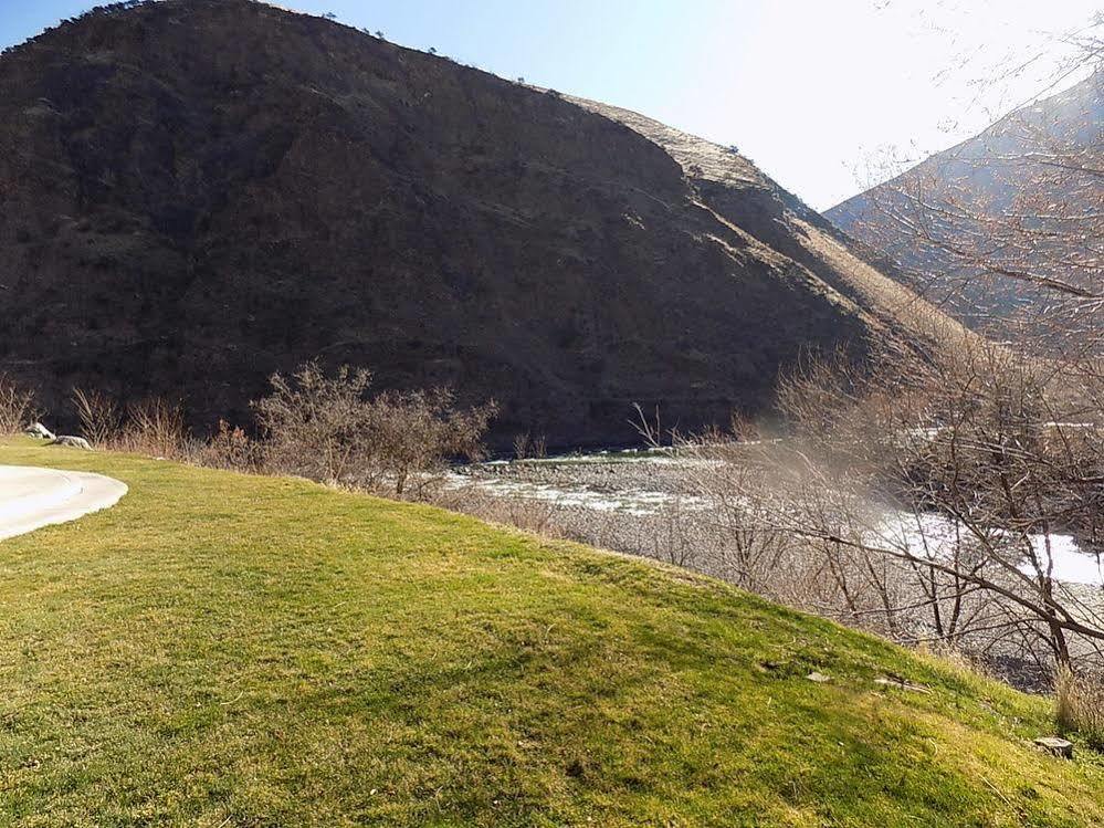 Salmon Rapids Lodge Riggins Εξωτερικό φωτογραφία